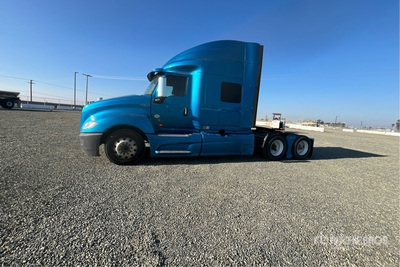 2018 International LT625 6x2 T/A Sleeper Truck Tractor