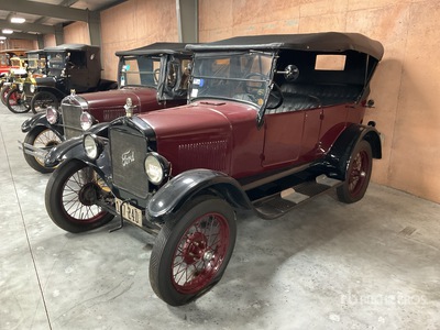 1926 Ford Model T 4-door Touring Voiture ancienne