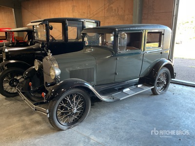 1928 Ford Model A 4-door Sedan Voiture ancienne