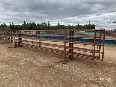 Quantity of (5) 2.5 in x 30 ft Freestanding Livestock Panel