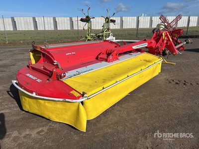 2017 Pottinger Novacat 302 3000 mm 3-Point Hitch Maaier-kneuzer