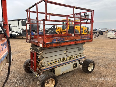 1999 Skyjack SJIII6832 Electric Plateforme élévatrice à ciseaux (Inoperable)