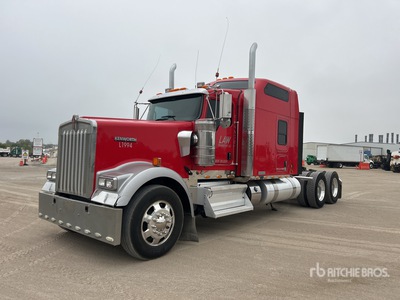 2014 Kenworth W900 6x4 Sleeper Truck Tractor