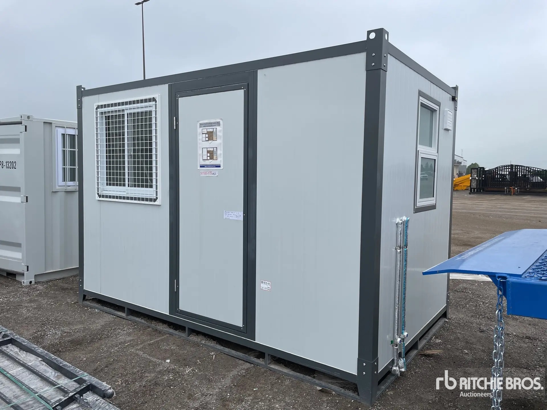 2025 Suihe 3.5 m x 2.1 m Mobile Office (Unused)