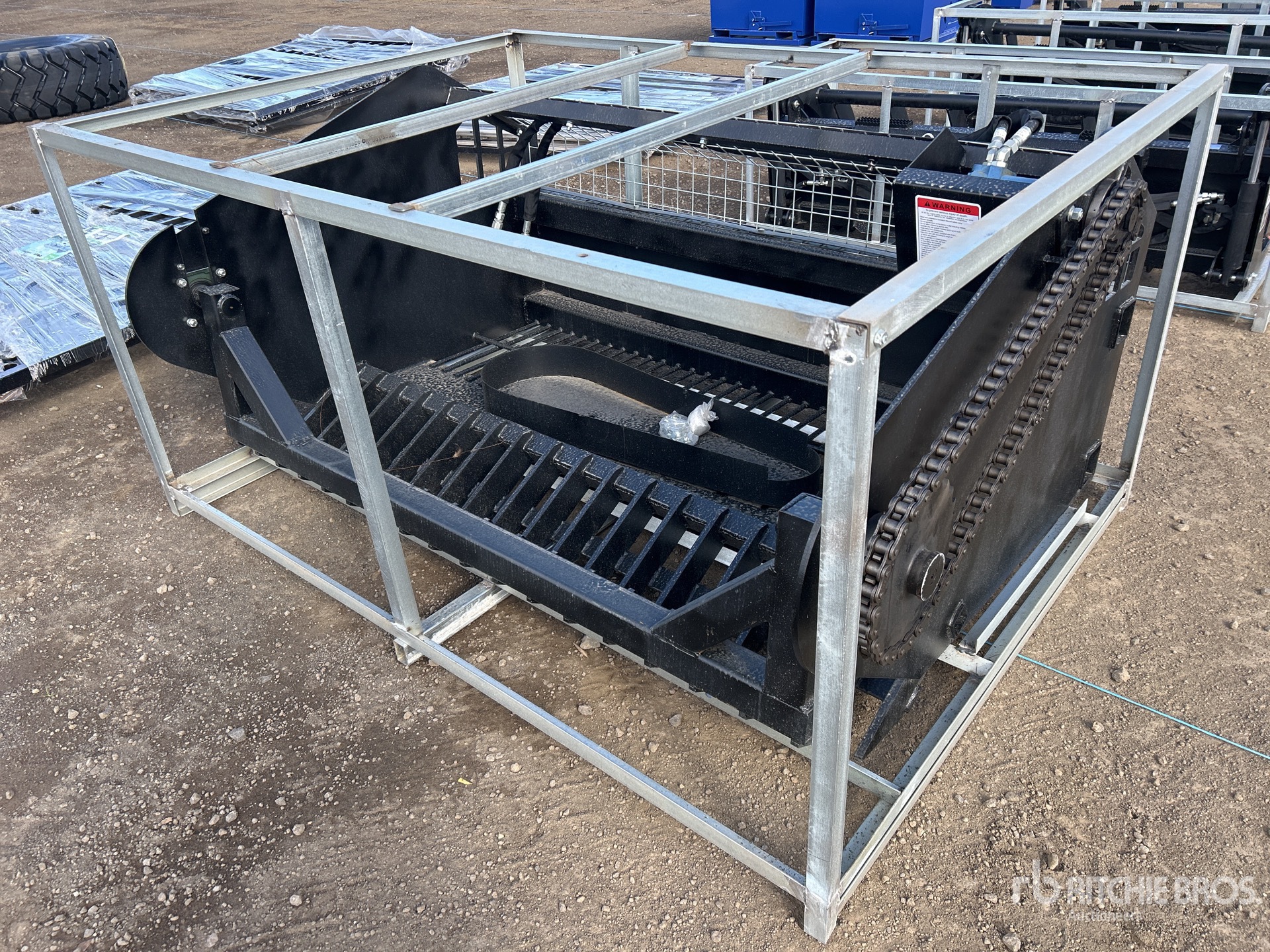 2025 Suihe 2000 mm Skid Steer Screening Bucket (Unused)
