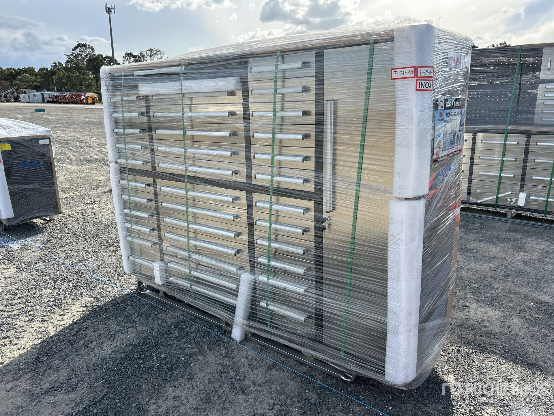 Suihe 2200 mm 35-Drawer Tool Cabinet (Unused)