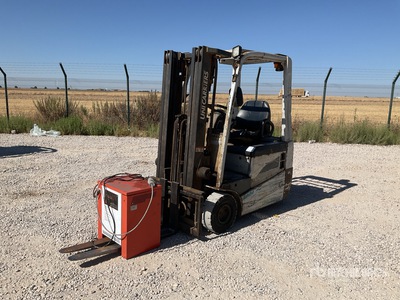 2014 Nissan A1N1L15Q Elektrische heftruck (Inoperable)