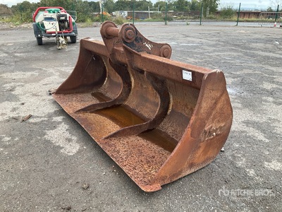 2450 mm Cleanup Excavator Bucket
