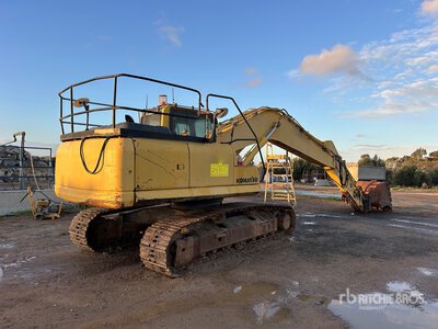 Komatsu PC200 油圧ショベル