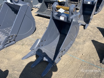 2025 Warrior 680 mm Q/C Digging Godet d'excavatrice - Fits 20 - 25 ton (Unused)