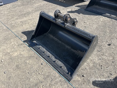 Warrior 1200 mm Q/C Cleanup Excavator Bucket - Fits 5 - 6 ton (Unused)