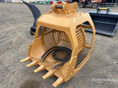 2025 Warrior Q/C Excavator Screening Bucket - Fits 12 ton (Unused)