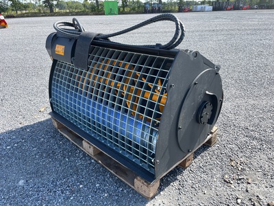 CPT-250 Mixing Skid Steer Bucket (Unused)