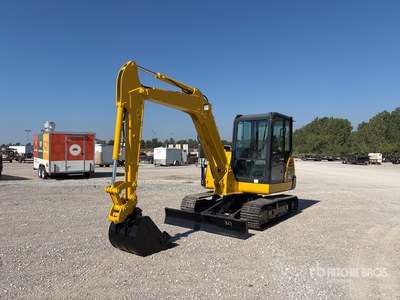 2020 Komatsu PC56-7 حفارة صغيرة