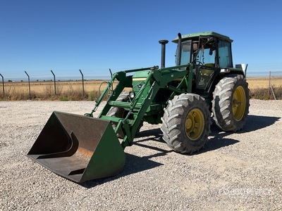 1989 John Deere 3650 S4 4WD Tractor