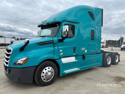 2019 Freightliner Cascadia 126 6x4 T/A Sleeper Truck Tractor