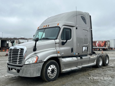 2011 Freightliner Cascadia 125 6x4 Tracteur Routier Couchette