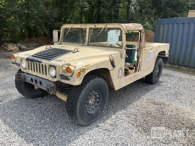 2005 AM General M1097R1 HMMWV 2 Door Soft Top w/Truck Body