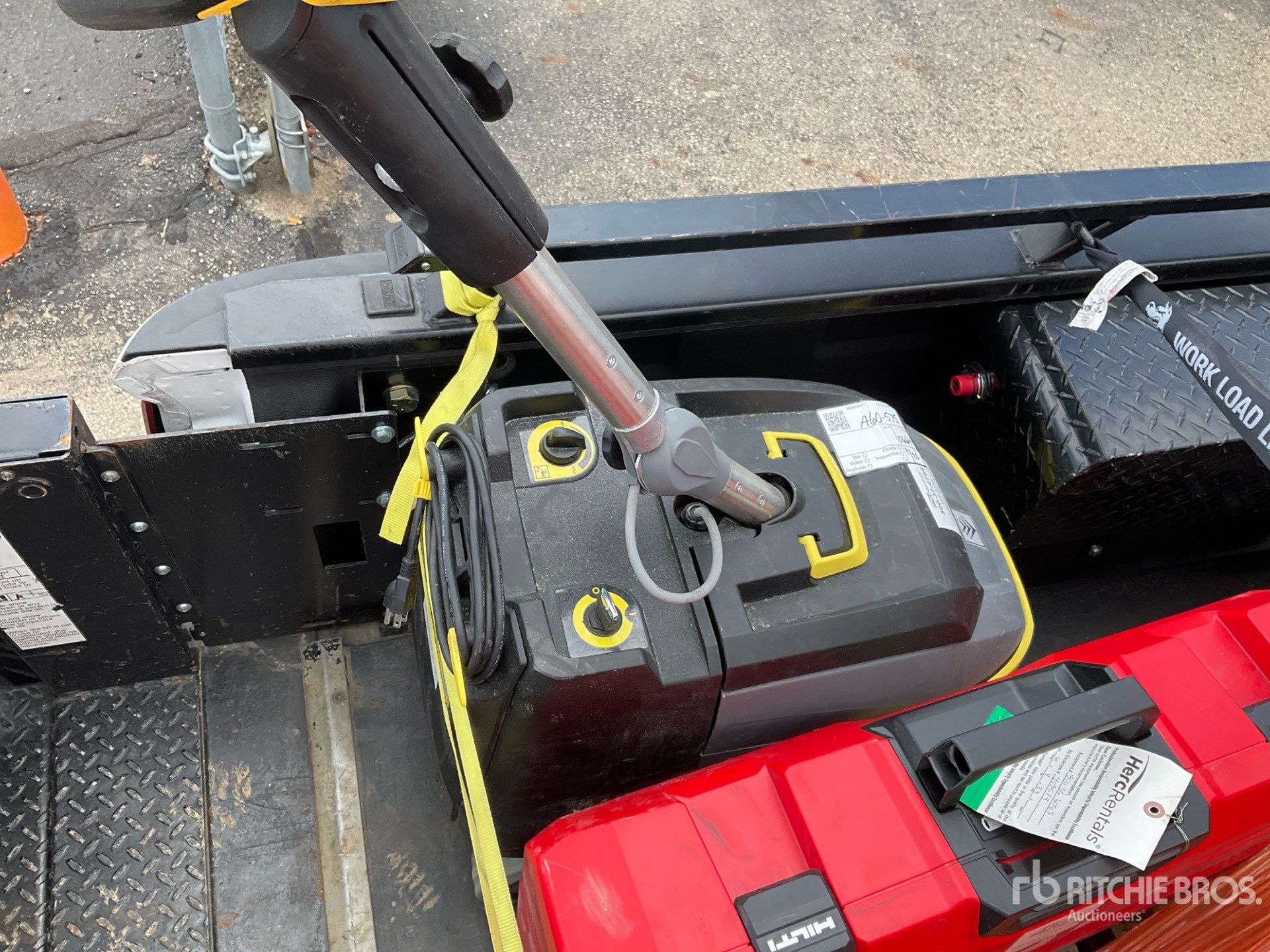 2022 Karcher BR 35/12 C BP Scheuersaugmaschine
