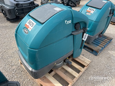 2022 Tennant T350 Stand-On Floor Scrubber