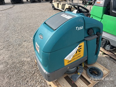 2022 Tennant T350 Floor Scrubber