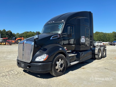 2015 Kenworth T680 6x4 Tracteur Routier Couchette
