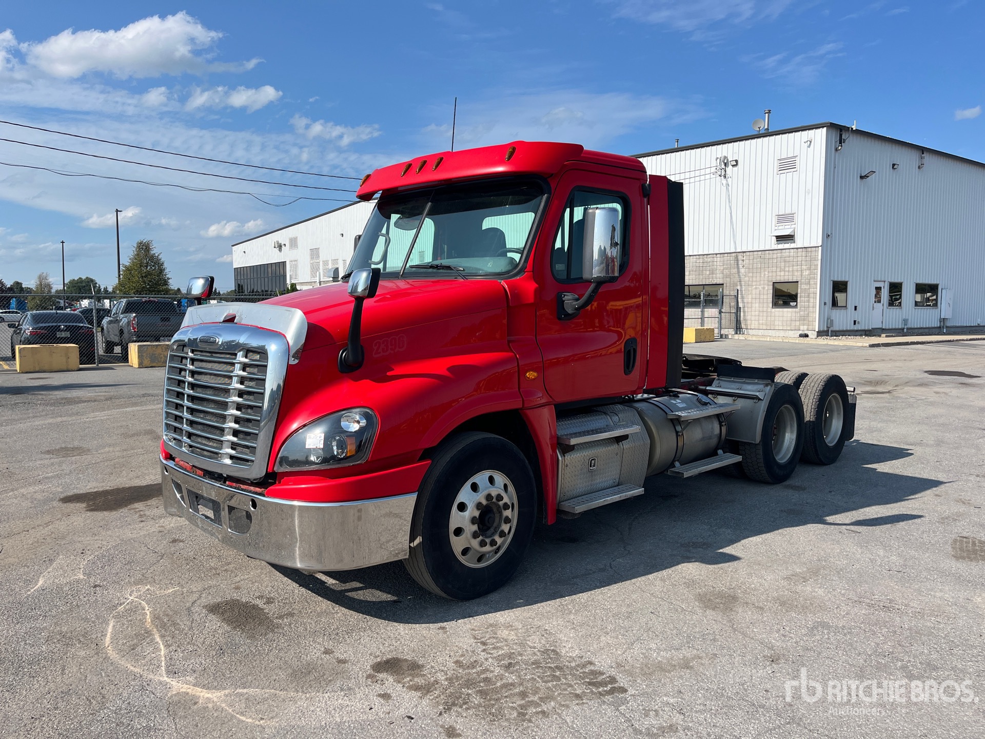 2015 Freightliner Cascadia 125 6x4 Cabeza Tractora Cabina Corta