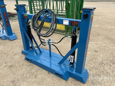 35000 lb 5 ft 6 in Hydraulic Sprayer Jack معدات زراعية متنوعة (Unused)