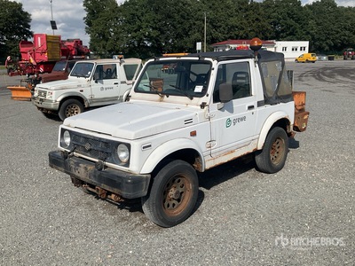1996 Suzuki Samurai Autovettura