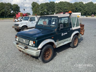 2001 Suzuki Samurai Autovettura