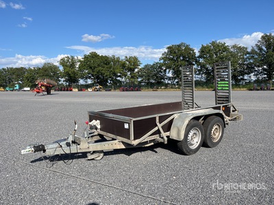 Holst 3.00 m T/A Remolque Portamaquinaria (Inoperable)