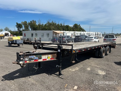 2010 Load Max 25 ft T/A Remolque Portamaquinaria