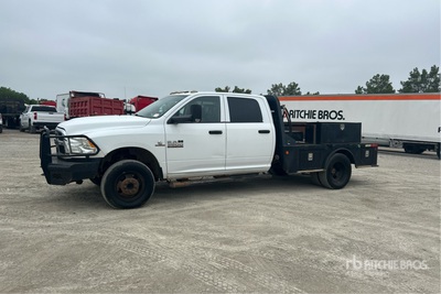 2013 Ram 3500 4x4 Crew Cab Flatbed Truck