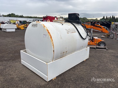 2018 Emiliana Serbatoi 3000 3000 L Skid Mounted Steel Zbiornik paliwa