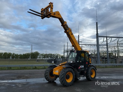 2021 JCB 535-95 Telehandler