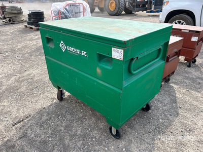 Greenlee 48 in x 30 in x 30 in Caja de lugar de trabajo
