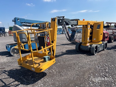 2019 Haulotte HA32CJ 2WD Electric Articulating Boom Lift
