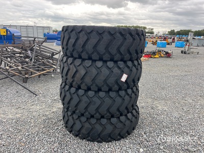 Quantity of (4) 2025 Alwaysrun 20.5-25 E3/L3, TL を見 Tires (Unused)