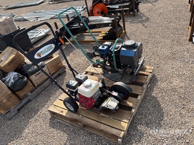 1 compactor, 1 concrete saw Plancha compactadora