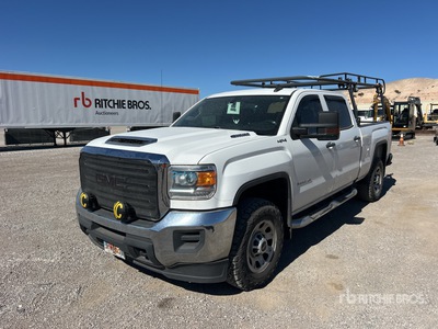 2019 GMC 3500HD 4x4 Crew Cab Pickup