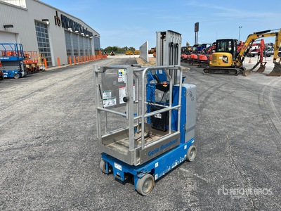 2019 Genie GR20 Vertical Mast Lift