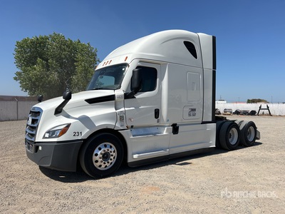 2022 Freightliner Cascadia 126 6x4 T/A Sleeper Truck Tractor
