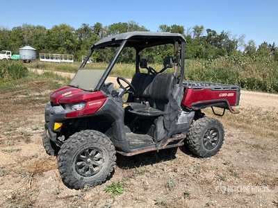 Can-Am Defender XT 4x4 Paralelo