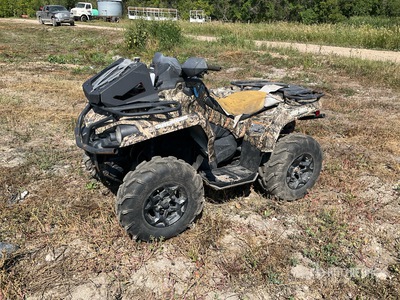 Can-Am Outlander 4x4 ATV
