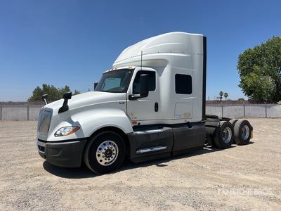2020 International LT625 6x4 T/A Sleeper Truck Tractor