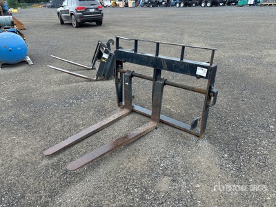 JCB 48 in Fork Attachment