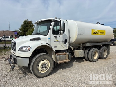 2017 Freightliner M2-106 4000 gal 6x4 Water Truck