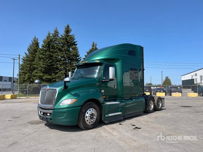 2020 International LT625 Cabeza Tractora Cabina Dormitorio