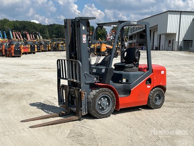 2022 Heli CPCD30 5335 lb Pneumatic Tire Forklift