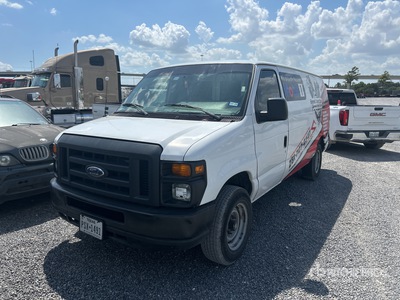 2014 Ford E-150 Econoline Cargo Van